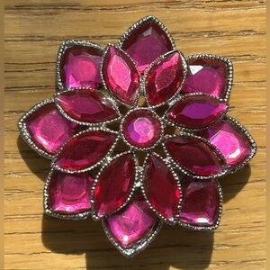 Vintage Flower Fuchsia Pink Purple Silver Toned Brooch